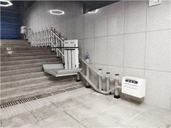 Plattform für Rollstuhllifte